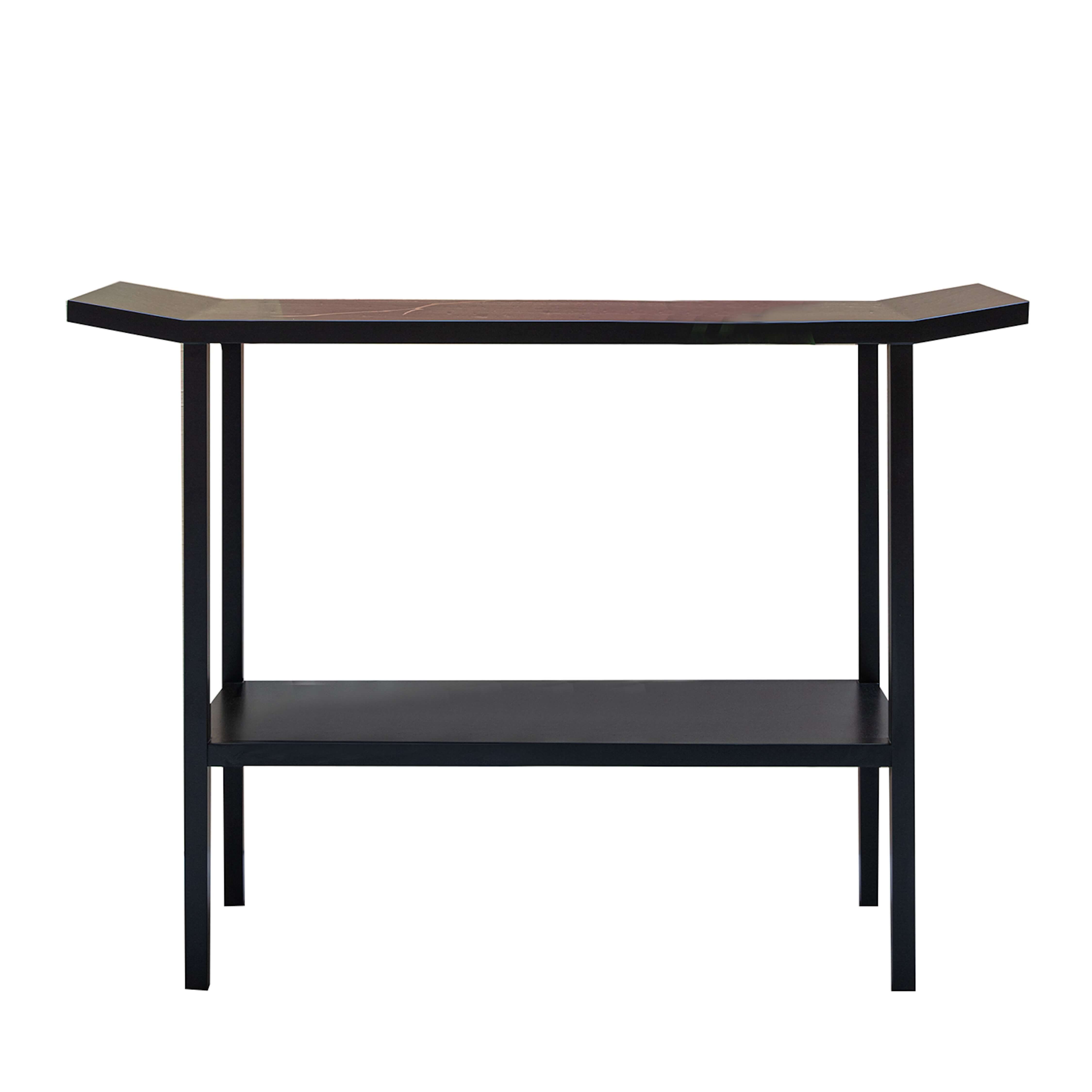 Tori Black Console - K三