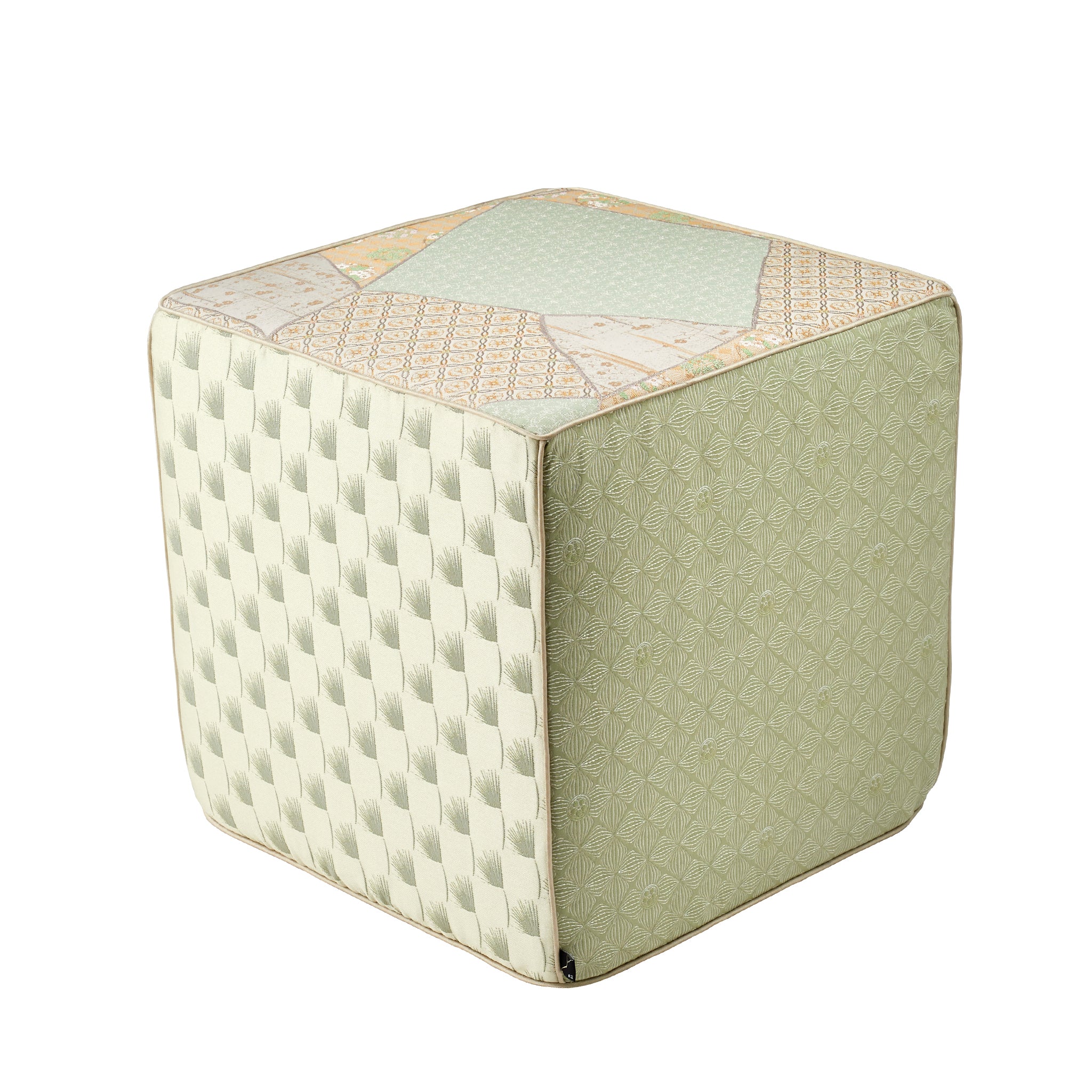 HANATSUGI Cubo Pouf