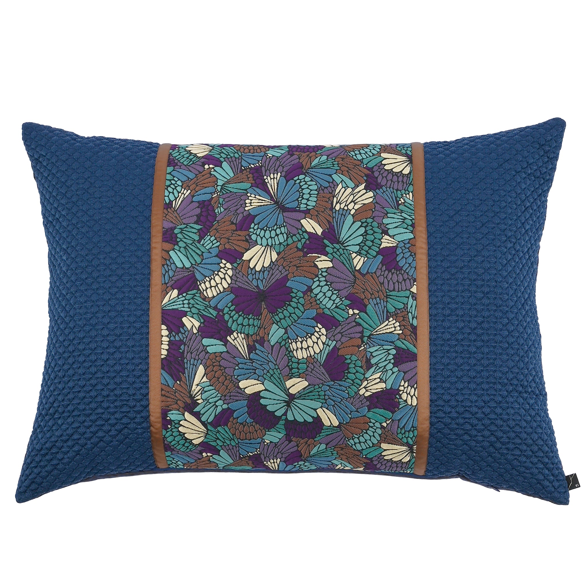 IROU Cushion 70x50cm - K三