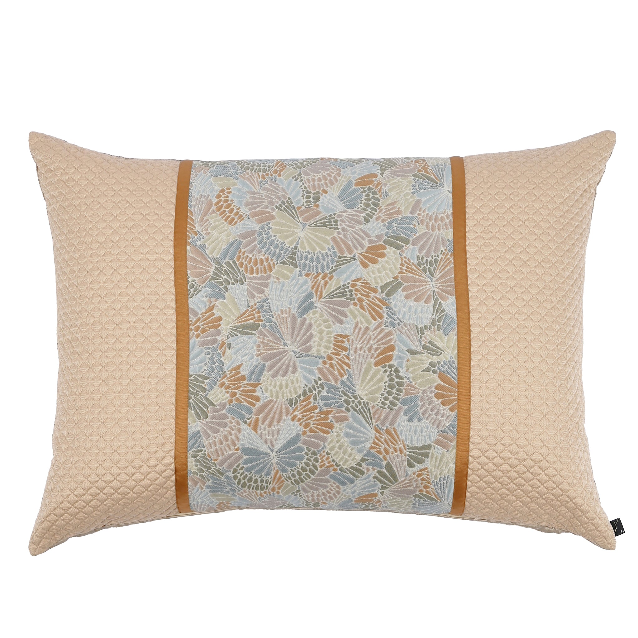 IROU Cushion 70x50cm - K三