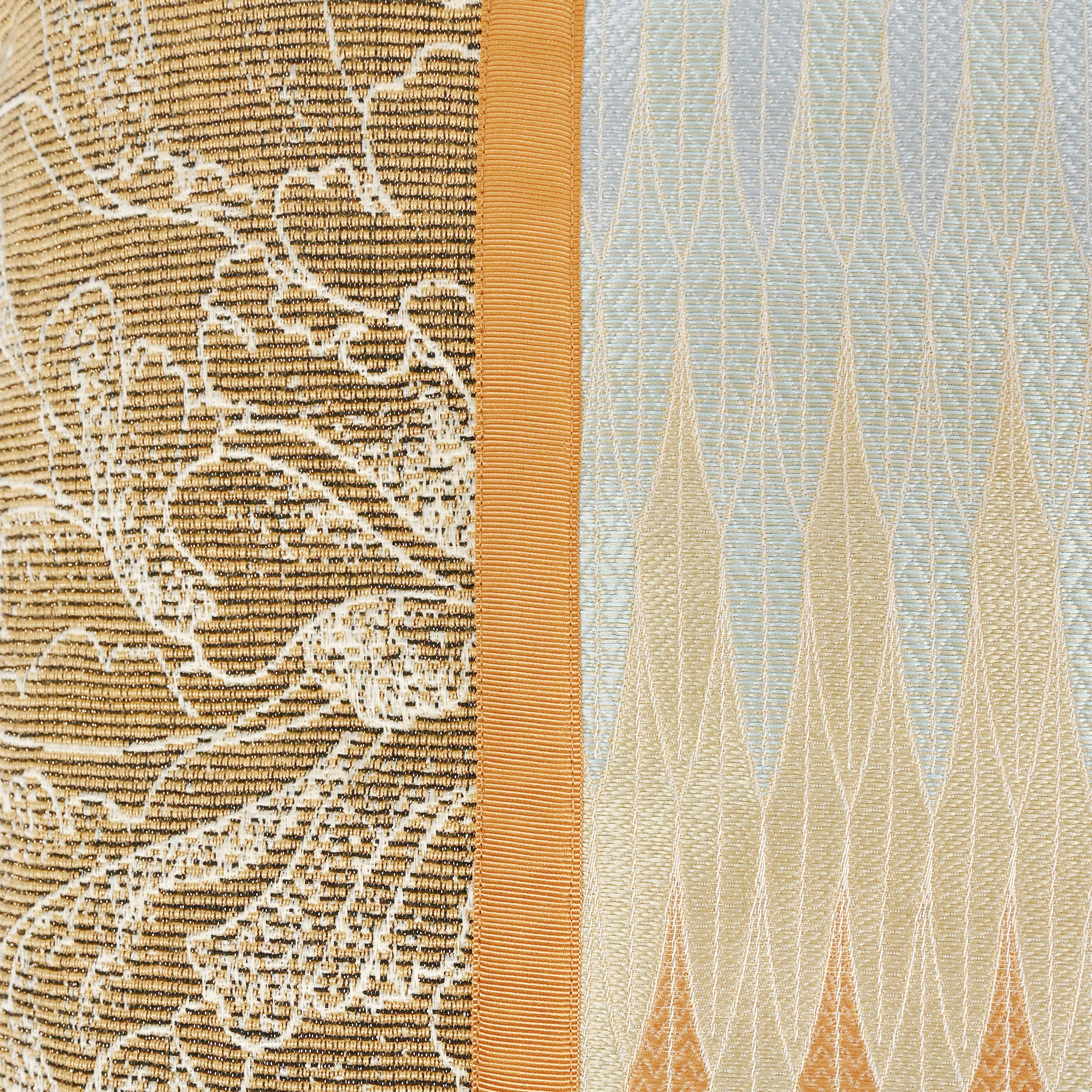 MISONO cushion 50x50cm - K三