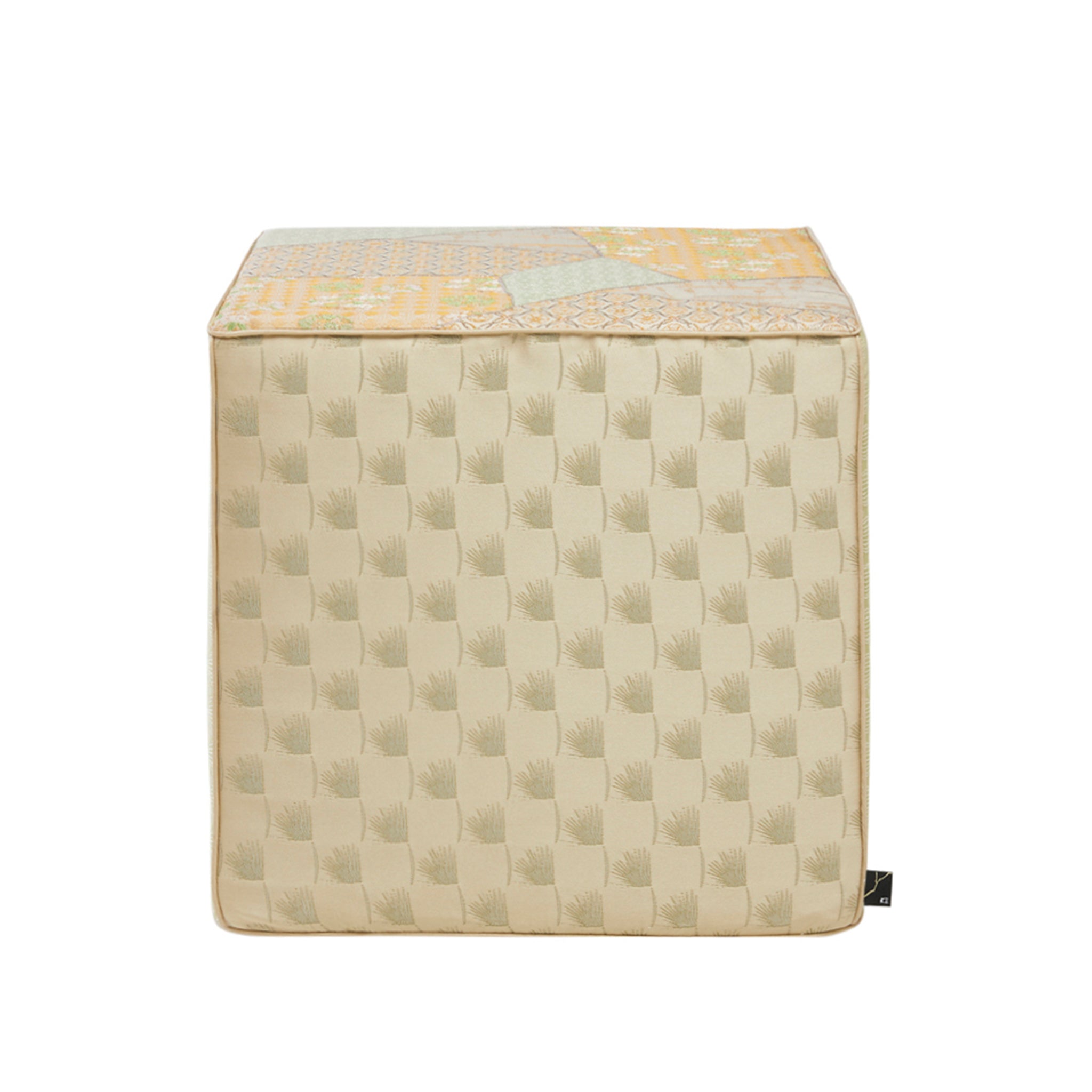 HANATSUGI Cubo Pouf