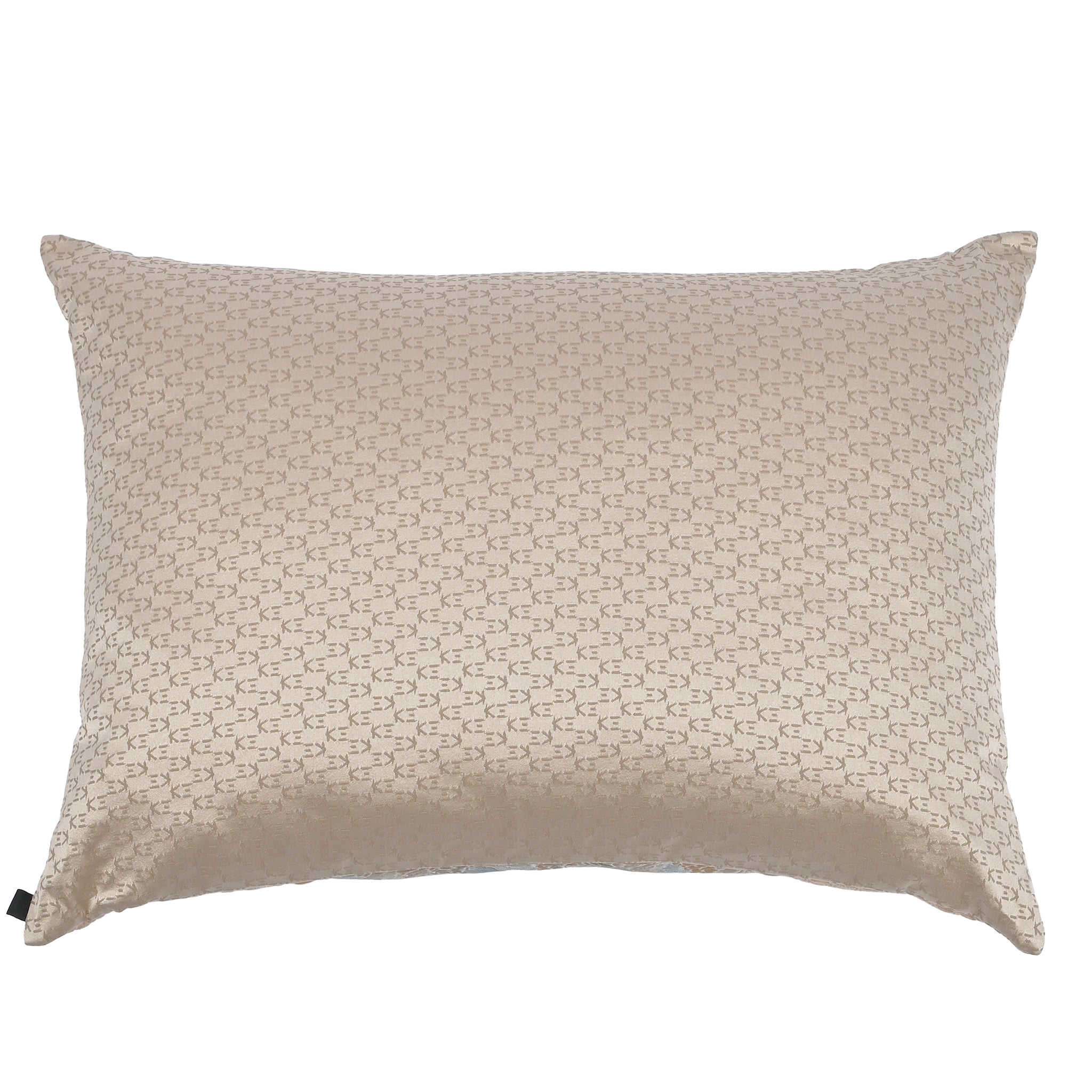 IROU Cushion 70x50cm - K三