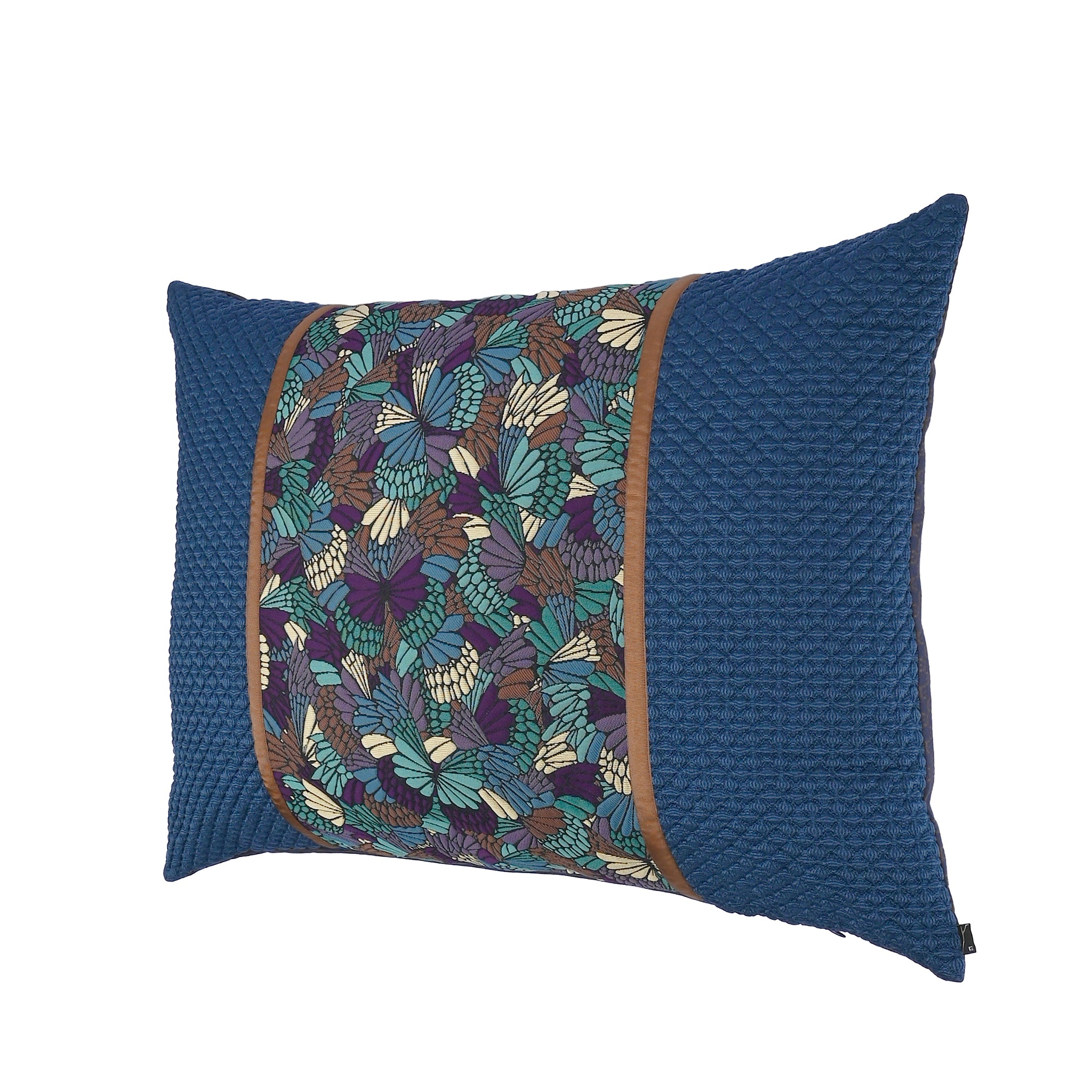 IROU Cushion 70x50cm - K三