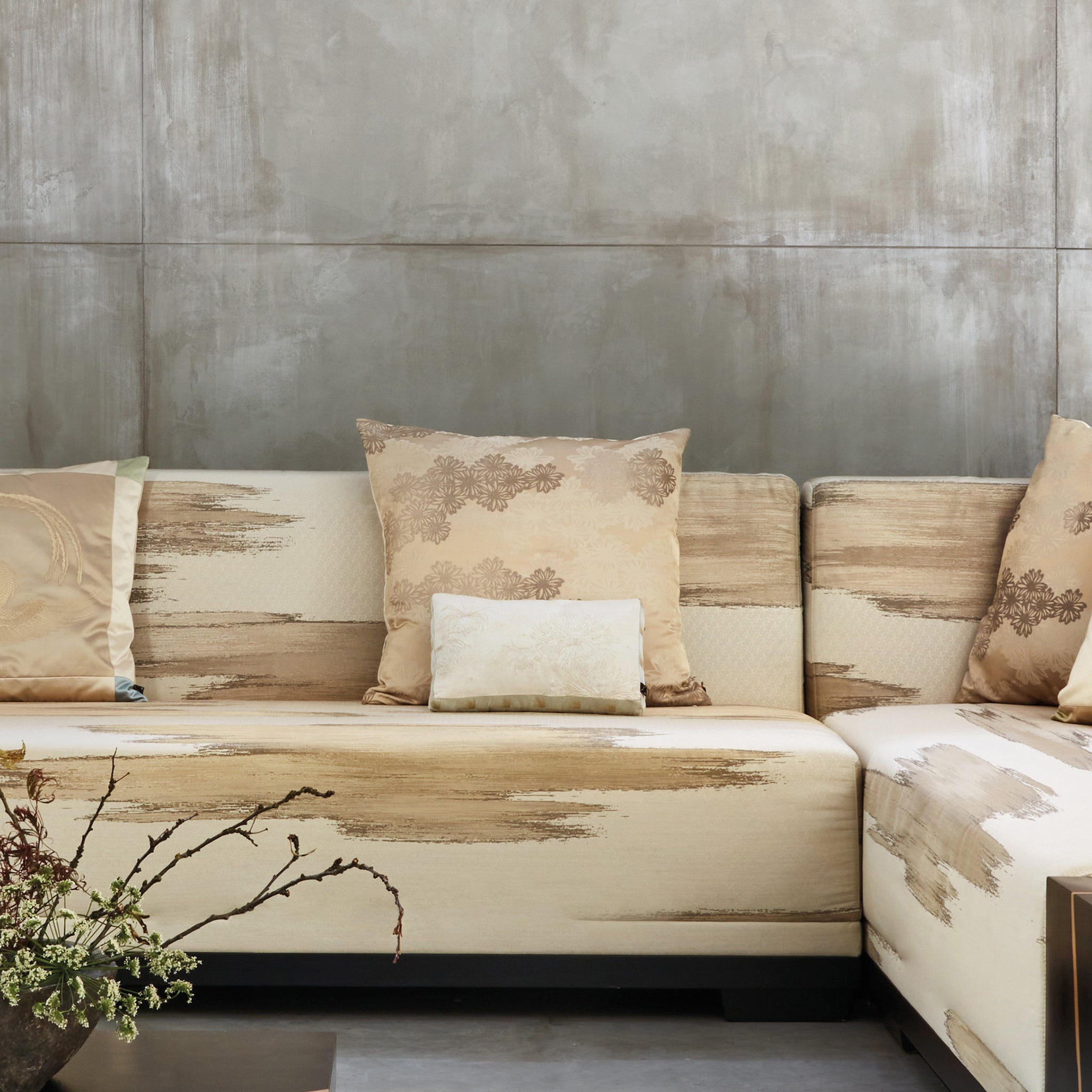 KIKU AWASE Cushion 20x35x5cm - K三