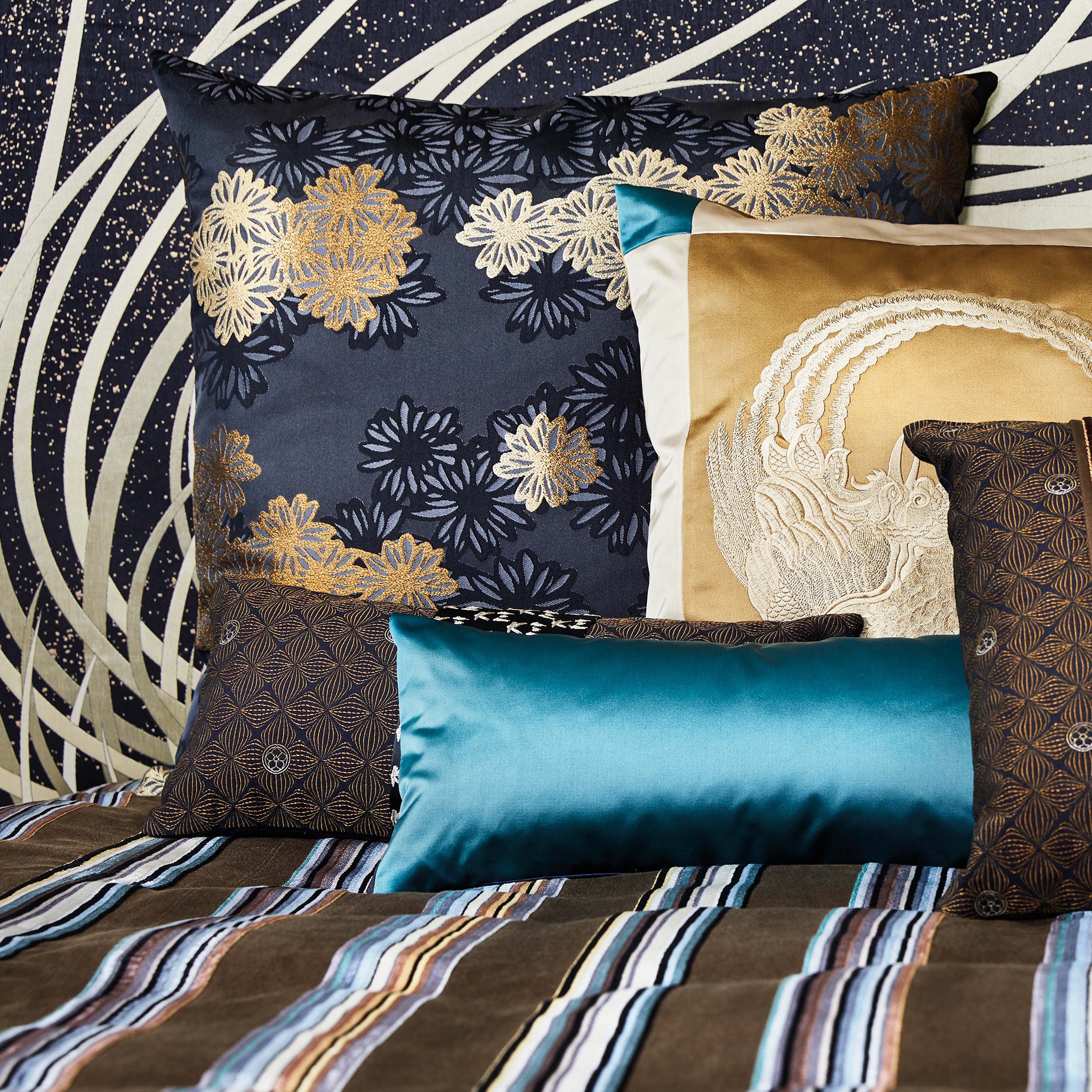 KORI Cushion 60x60cm - K三