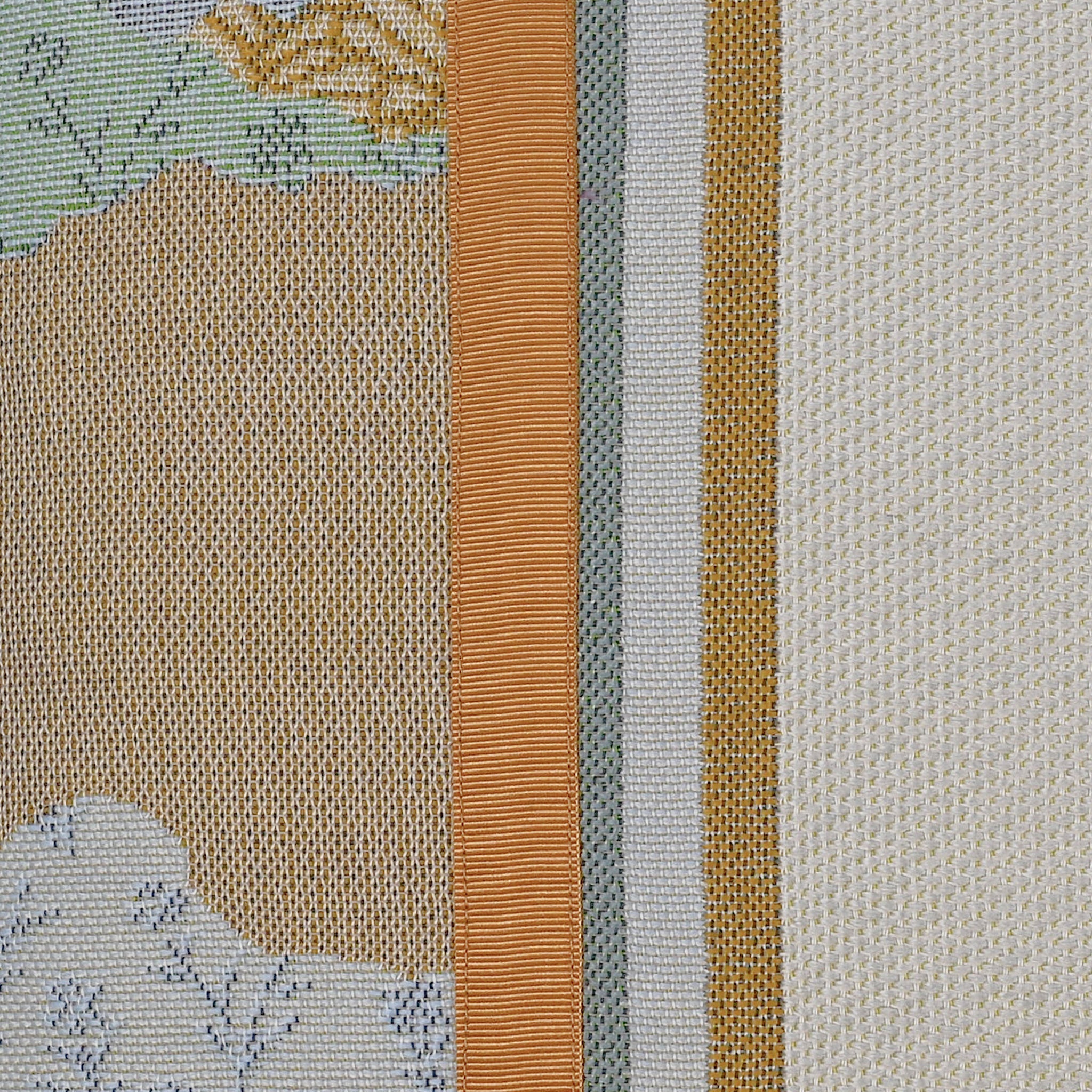 SHIGA Cushion 40x40cm - K三