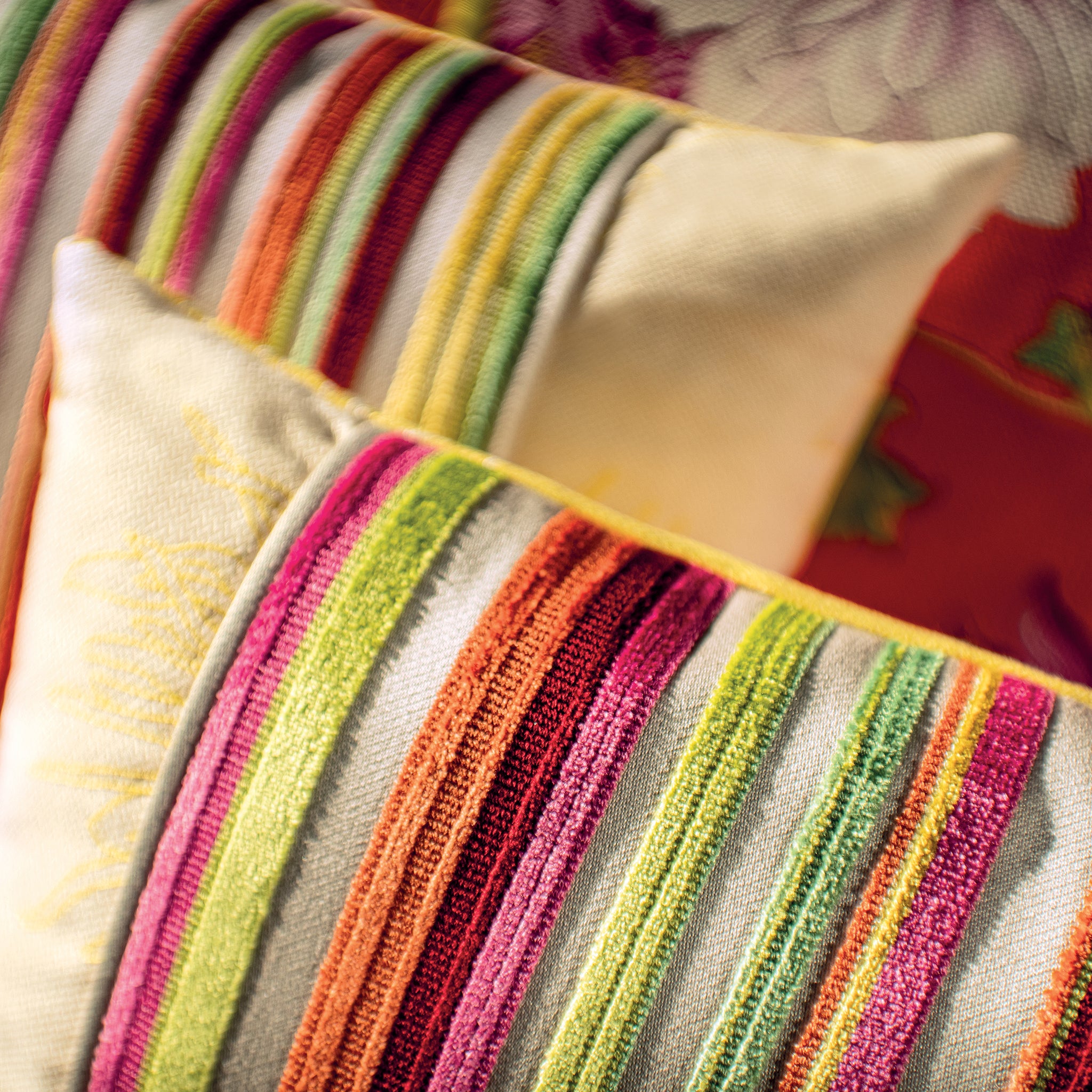 SHIMA SUMIE Cushion 40x40cm - K三