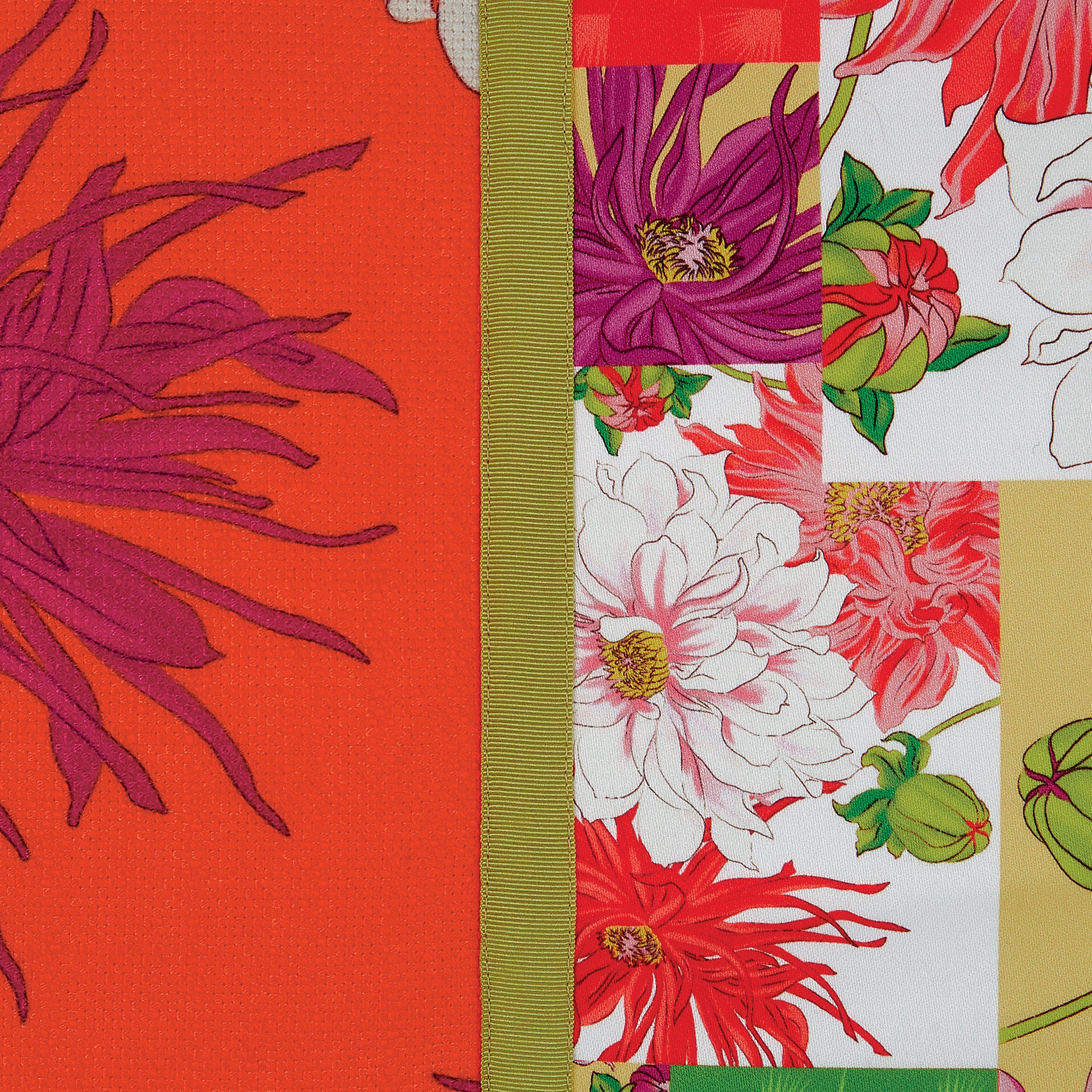 TEMARI HANAGUMI Cushion 70x50cm - K三