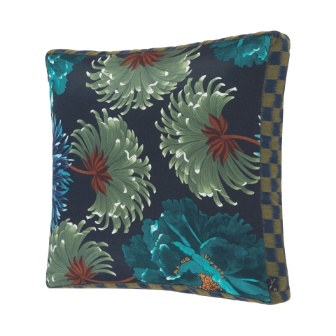 HANABATAKE - Home - Home accessories - Cushion