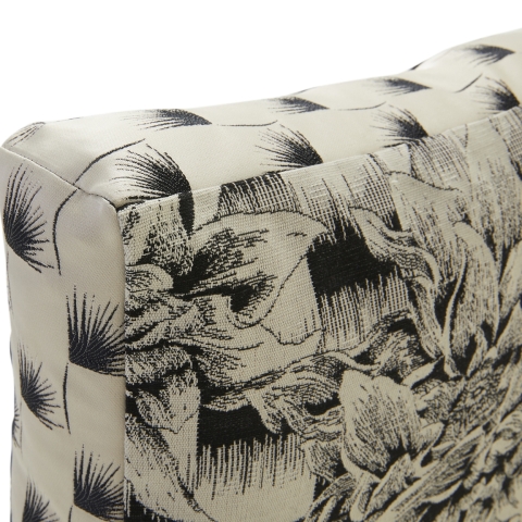 HANA KASURI - Home - Home accessories - Cushion